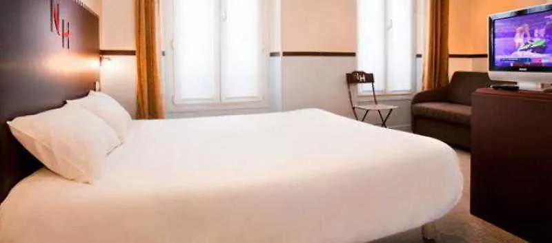 מלון Timhotel Du Gare Du Nord 3*